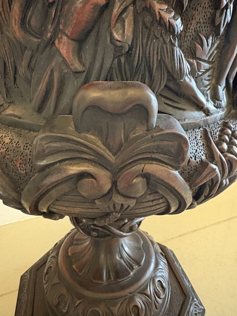 Large Magnificent Antique Pair of Carved Mahogany Urns - Image 14